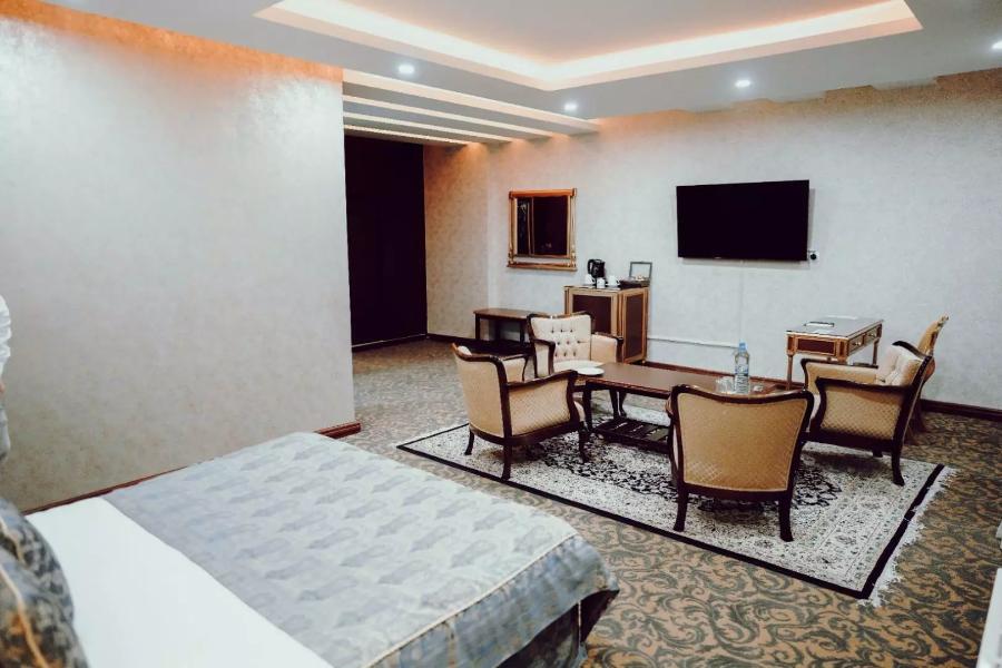 Azadegan Hotel Kermanshah